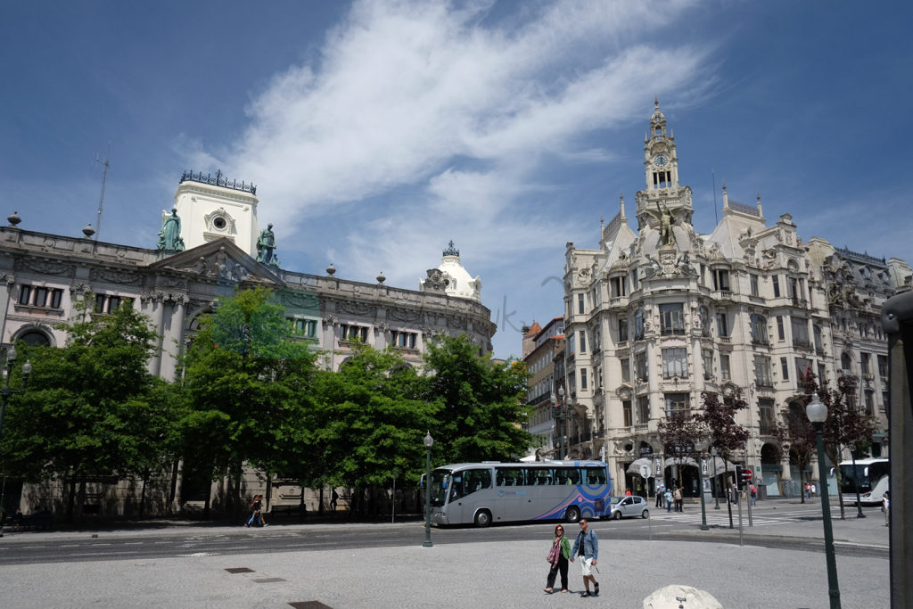 Avenida dos Aliados porto merkezi denilebilir
