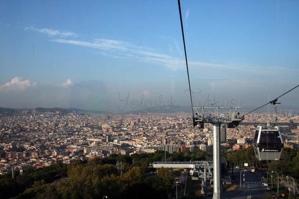 Barselona panoraması Teleferic de Montjuic ile görülebiliyor