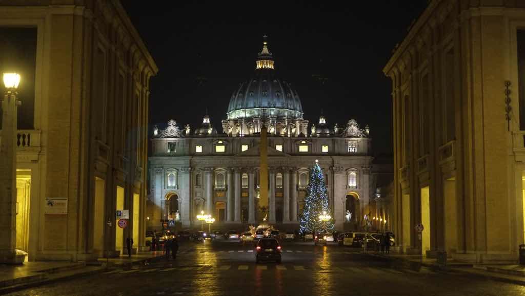 St.Peter's Meydanı Roma'da diğer bir meydan