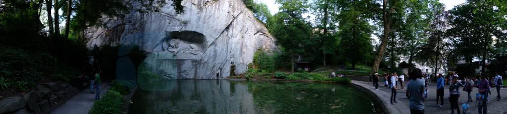  Löwendenkmal