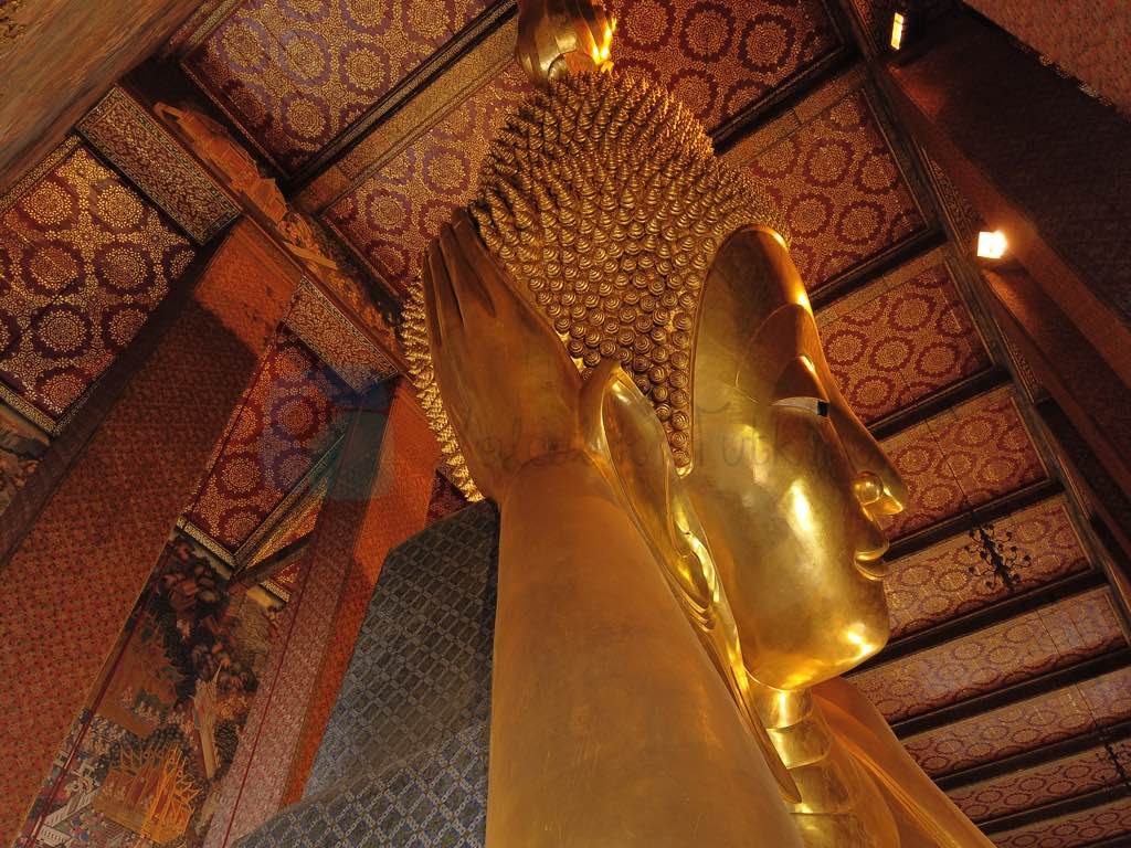 Wat Pho Bangkok'da önemli bir tapınak