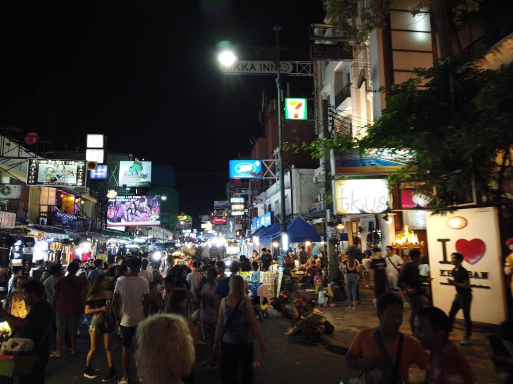 Khao San Road Bangkok da sevemediğimiz bir cadde
