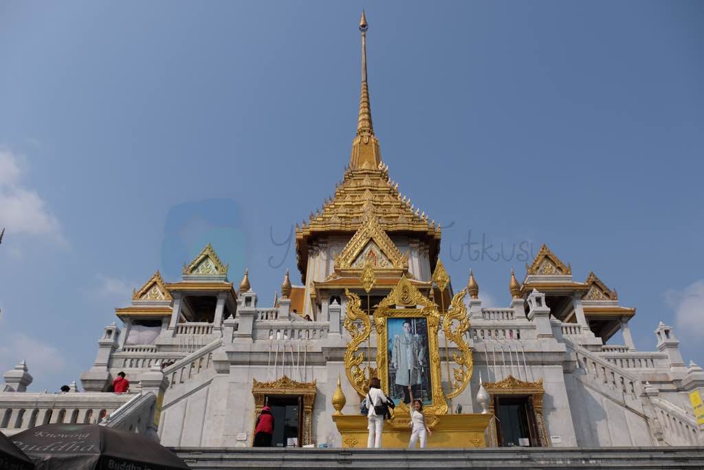Bangkok Wat Traimit'in diğer adı Altın Buddha Tapınağı