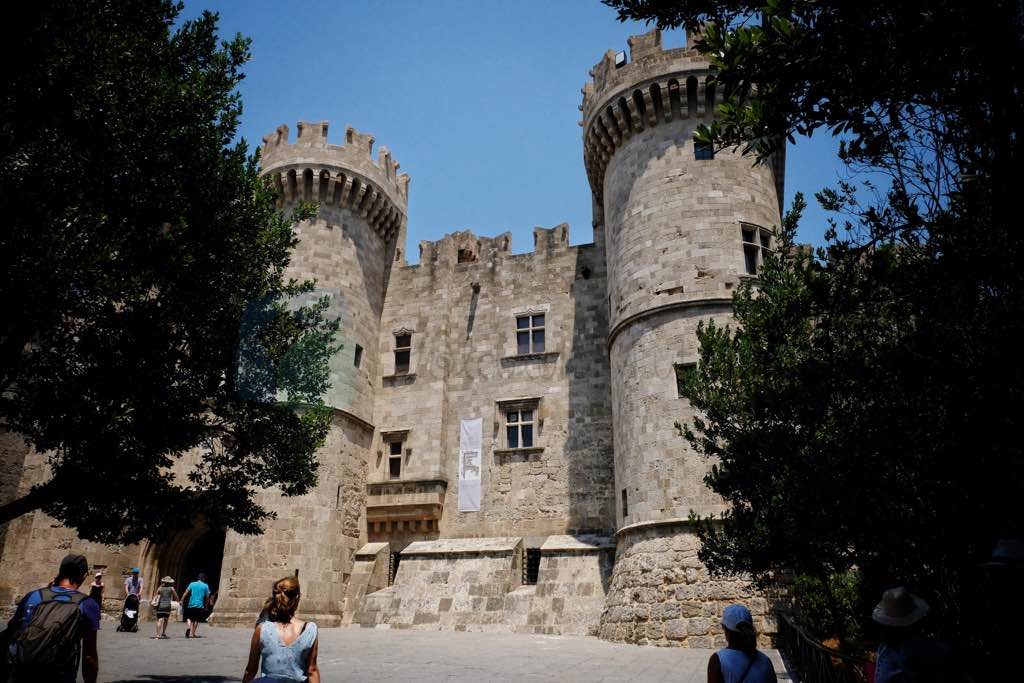 Büyük Üstadlar Sarayı
