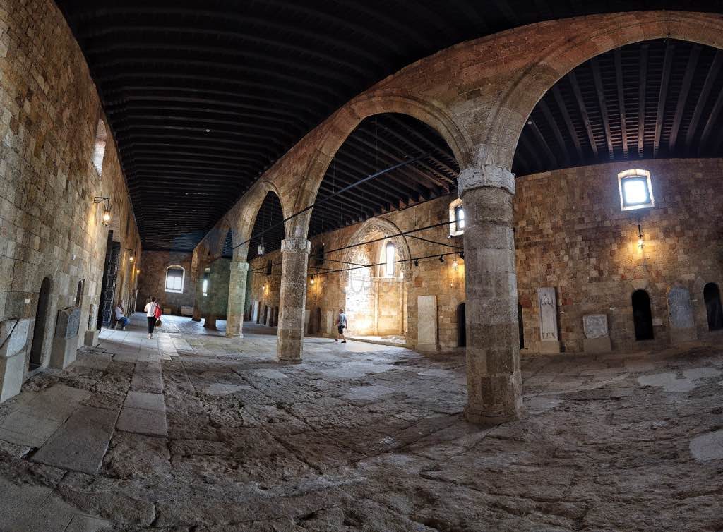 Rodos Üstadlar Sarayı