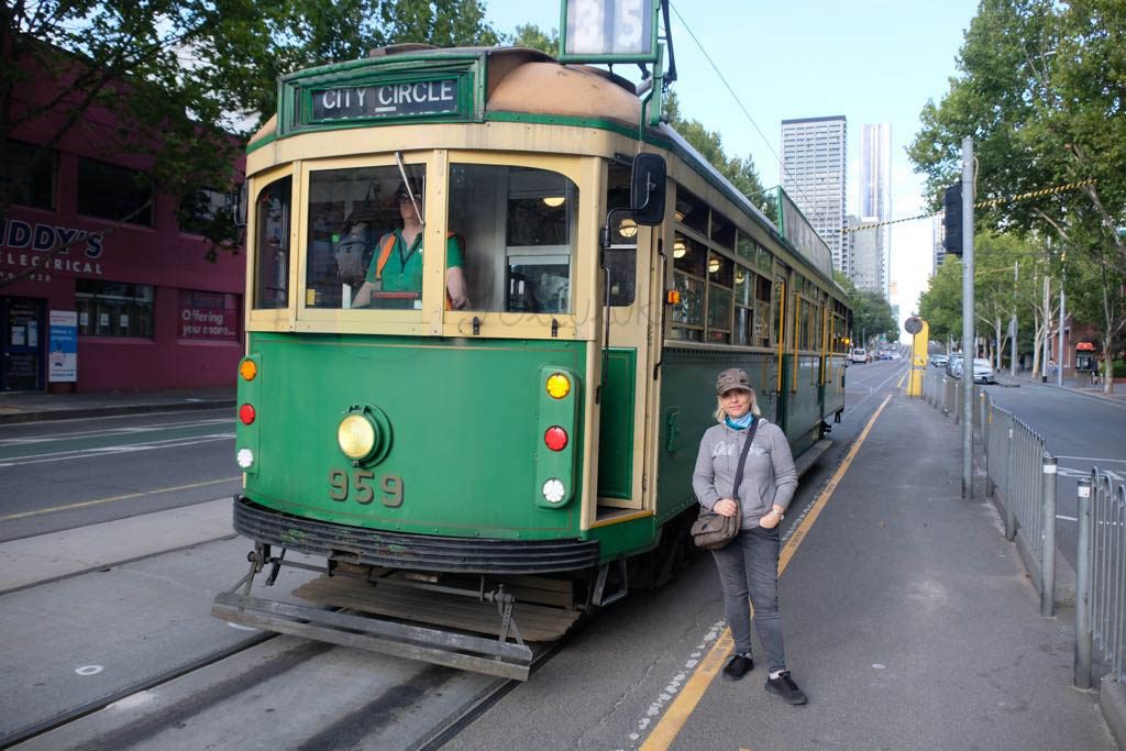 Circle Tram 35 numarası ile şehirin simgelerinden