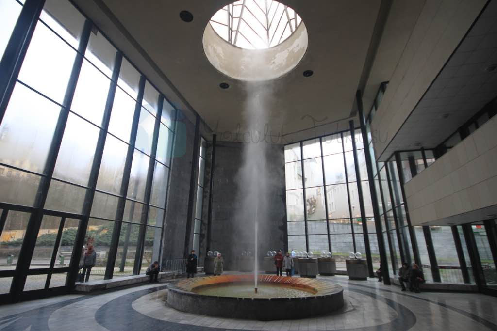 Hot Spring Colonade Karlovy Vary