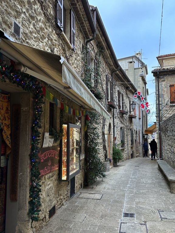 San Marino Gezi Rehberi