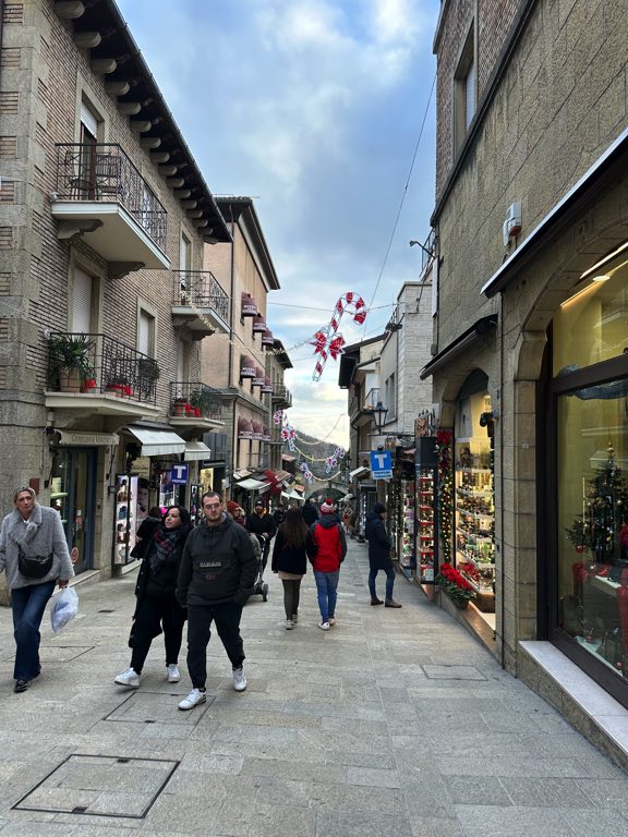 San Marino Gezi Rehberi